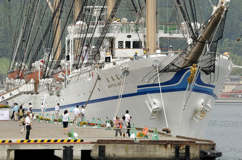 帆船「日本丸」　５
