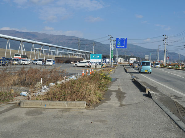 気仙大橋仮橋に向かう 2