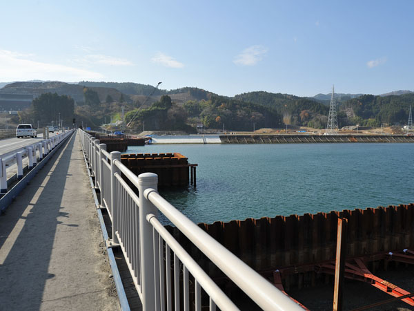仮橋の上流 1