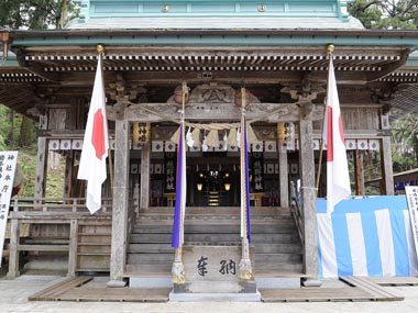 三熊野神社本殿