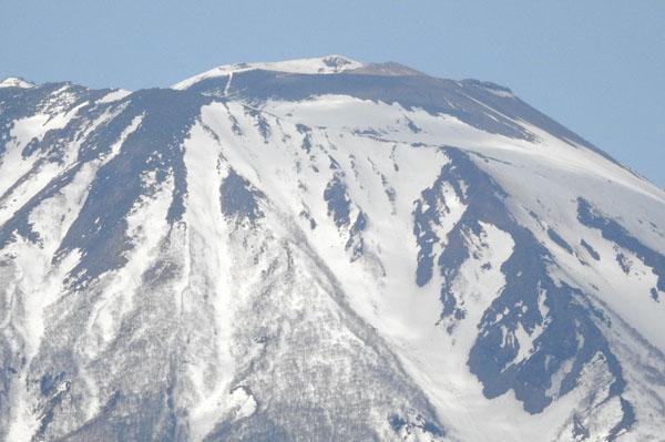 早春の岩手山 4