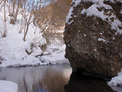冬の葛丸渓流　３